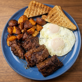 Steak Tips & Eggs